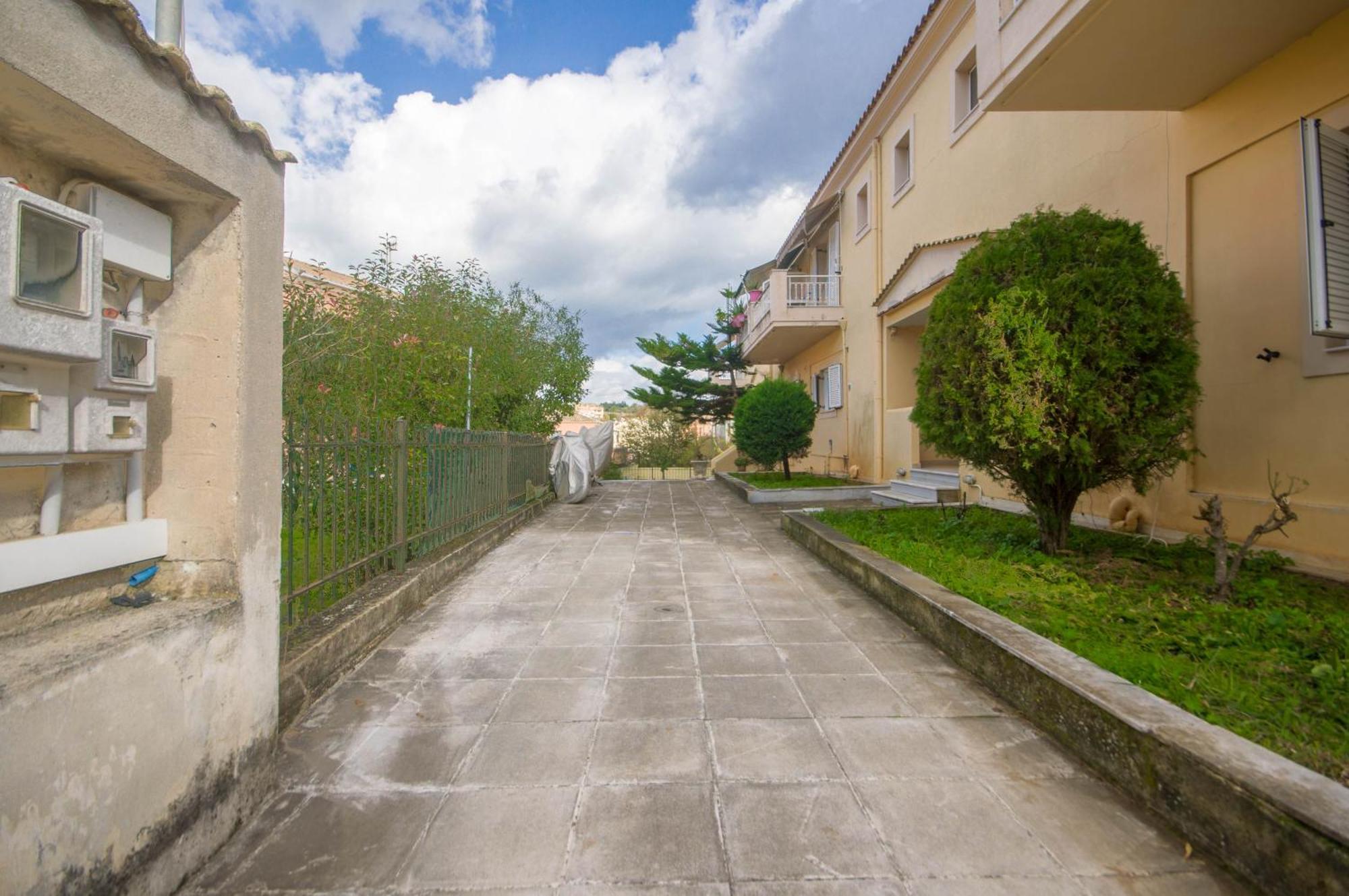 Appartamento Διωροφη Μεζονετα-2Km Απο Το Κεντρο-Iliana House Alepou Esterno foto