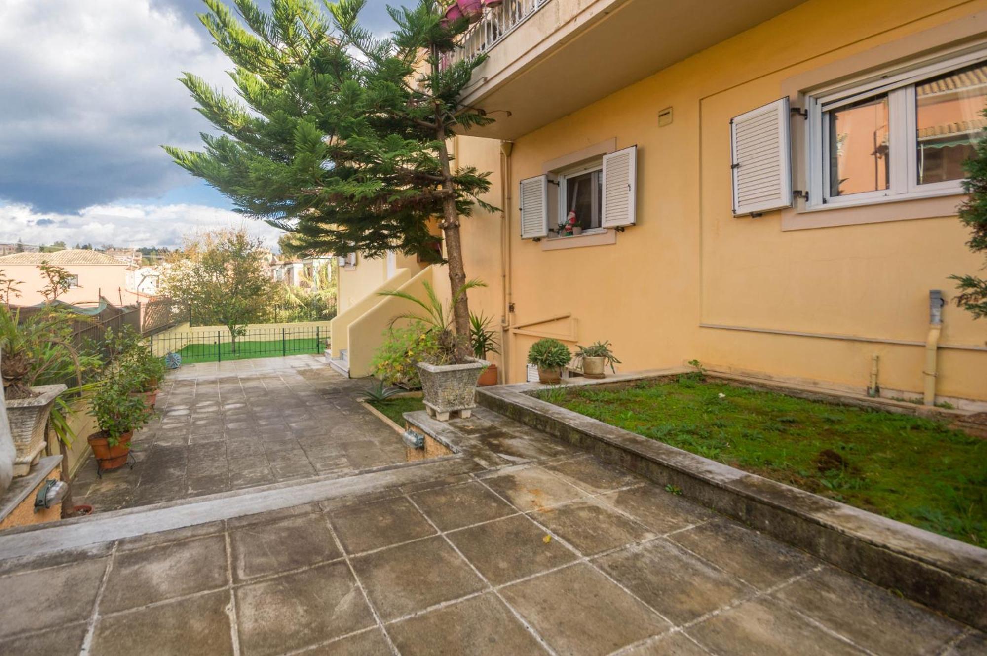 Appartamento Διωροφη Μεζονετα-2Km Απο Το Κεντρο-Iliana House Alepou Esterno foto