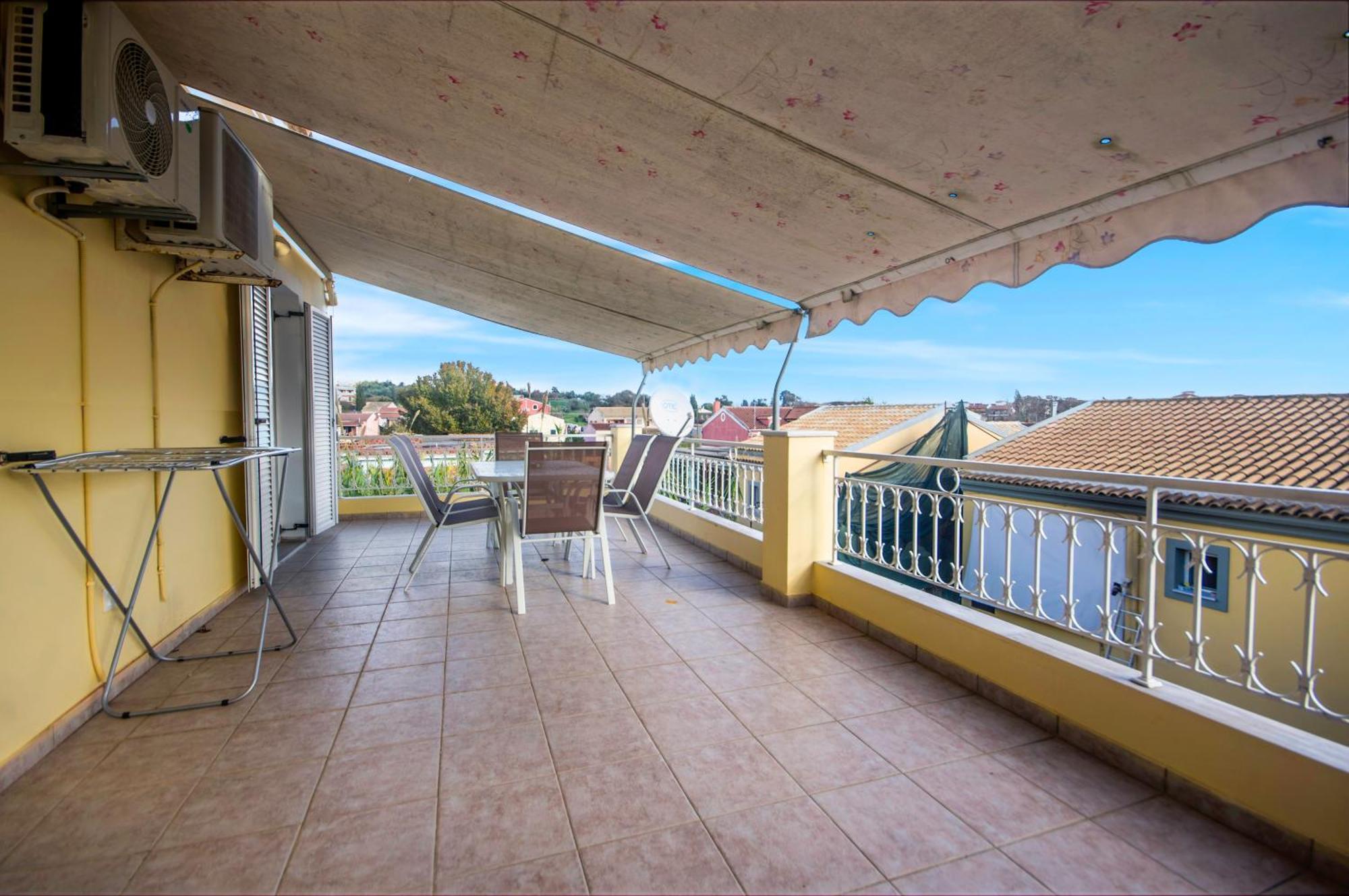 Appartamento Διωροφη Μεζονετα-2Km Απο Το Κεντρο-Iliana House Alepou Esterno foto