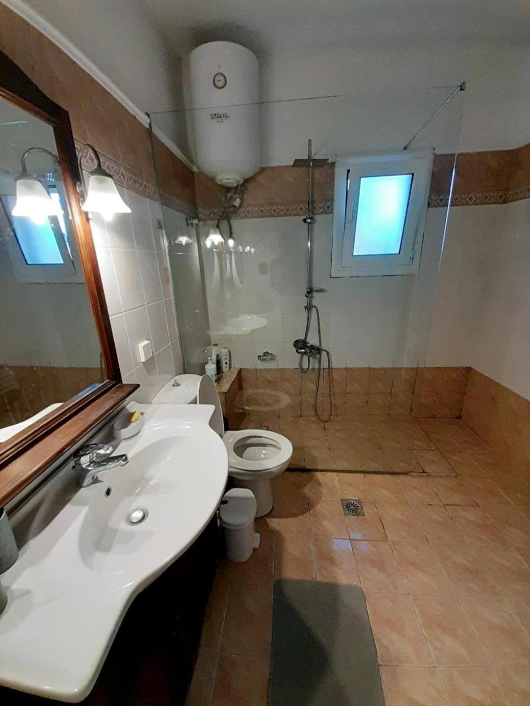 Appartamento Διωροφη Μεζονετα-2Km Απο Το Κεντρο-Iliana House Alepou Esterno foto